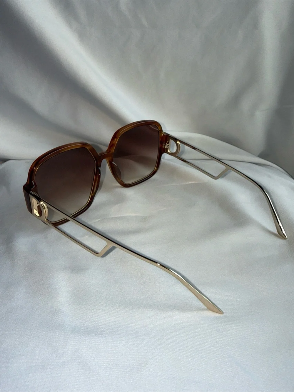 Diff Eyewear Brown Tortoise Gradient Oversized Sunglasses